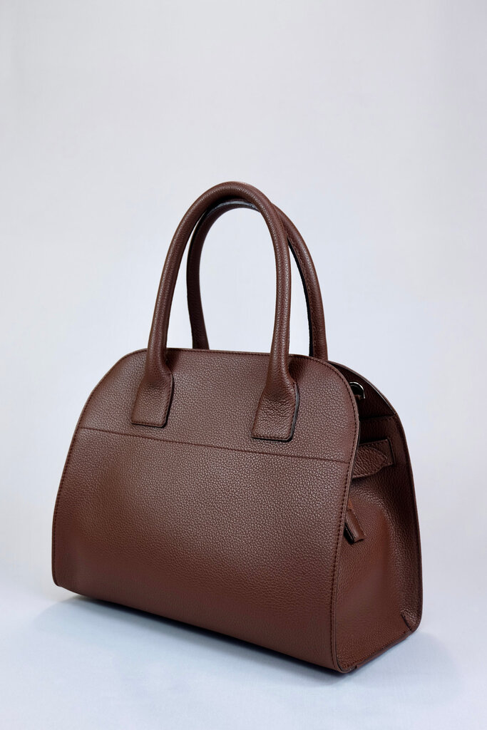 Sister x Soeur Teagan