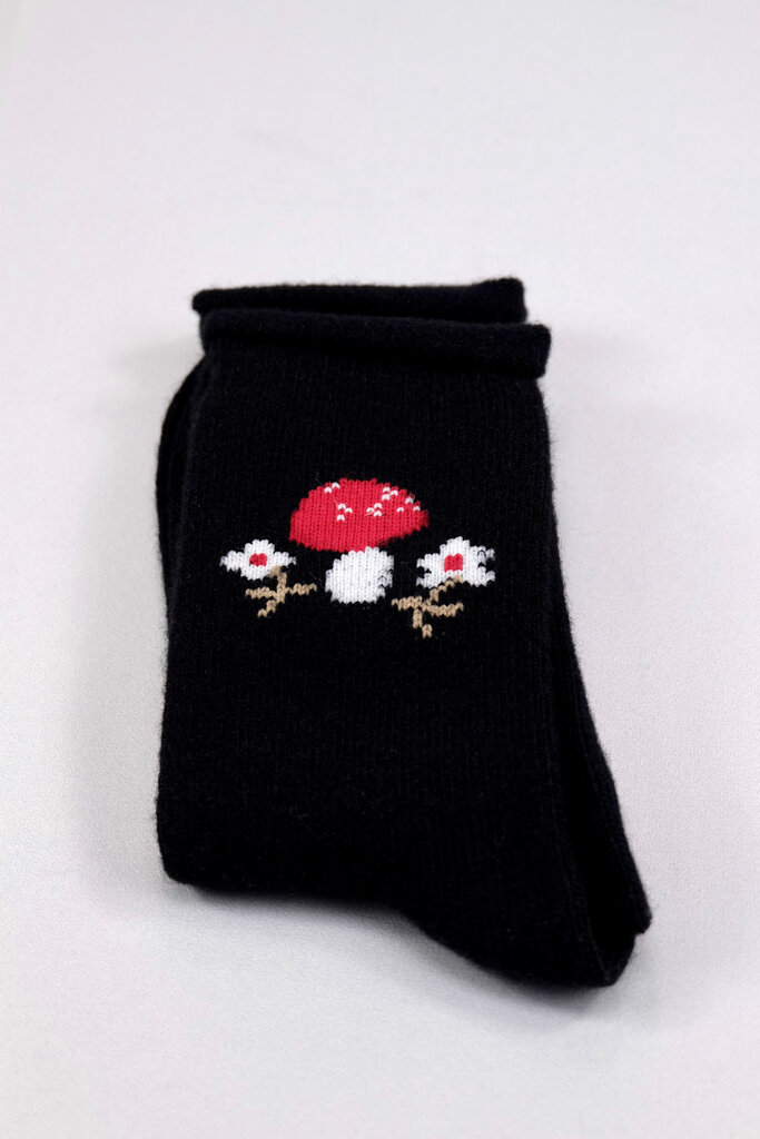 Hansel from Basel Toadstool Cashmere Crew