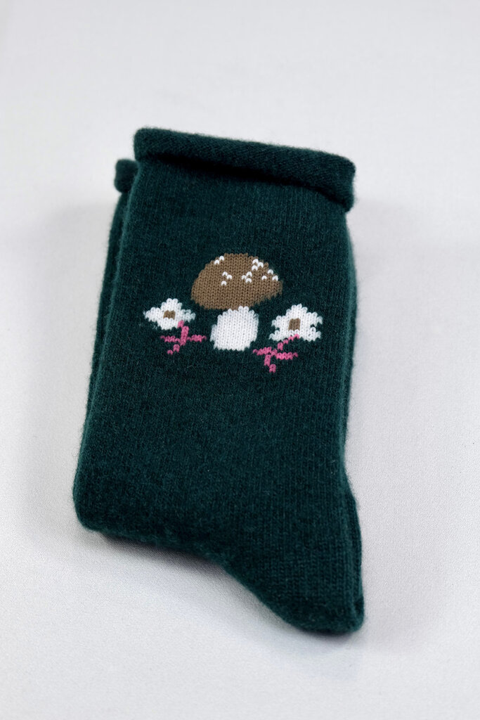 Hansel from Basel Toadstool Cashmere Crew