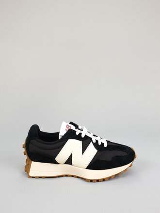 New Balance 327