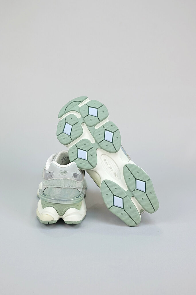 New Balance U90608Z4