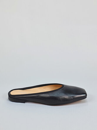 Sister x Soeur Collins