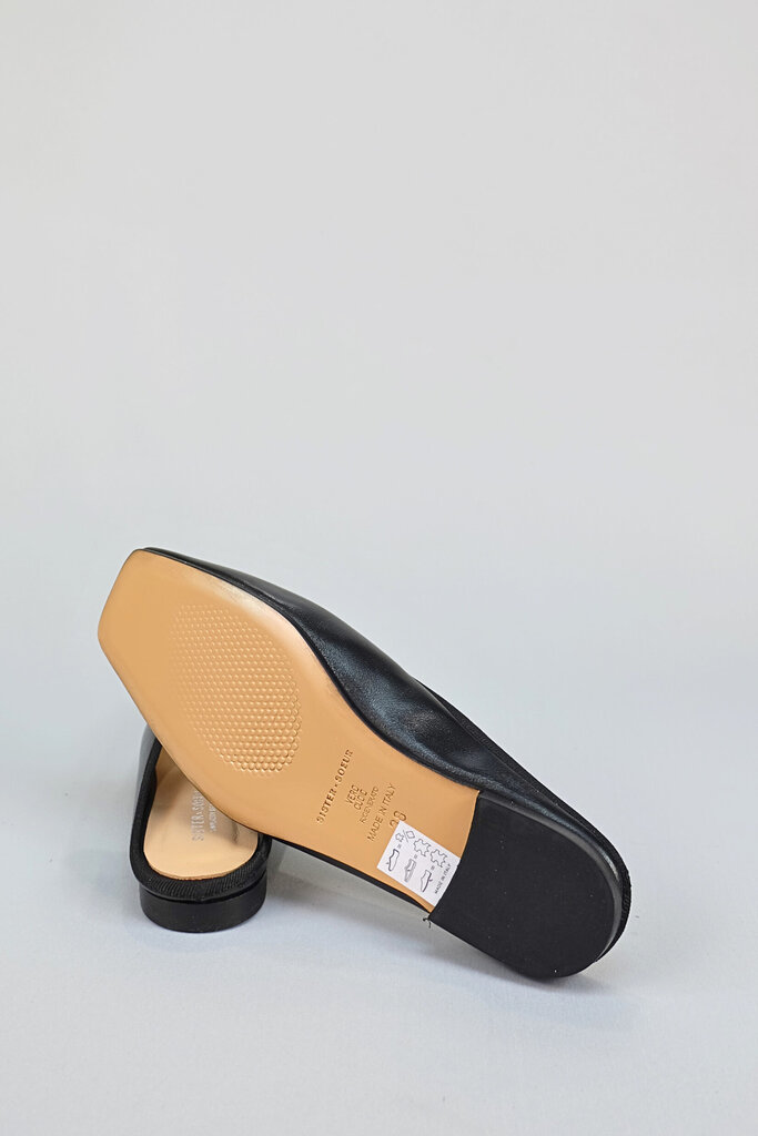 Sister x Soeur Collins