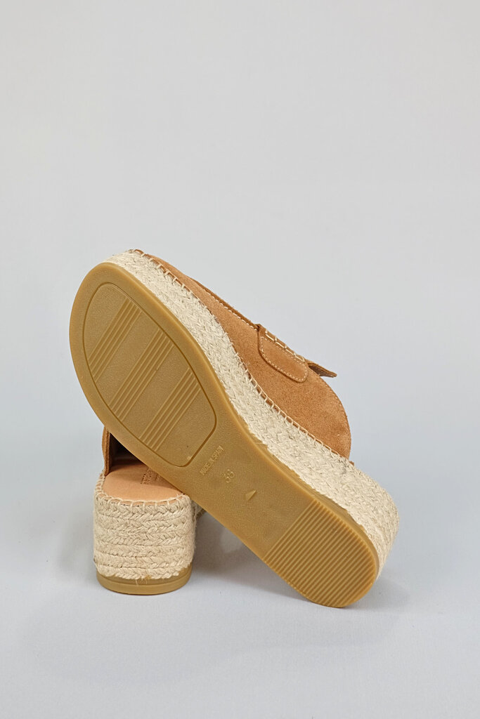 Sister x Soeur Finley