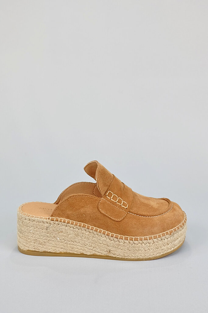 Sister x Soeur Finley