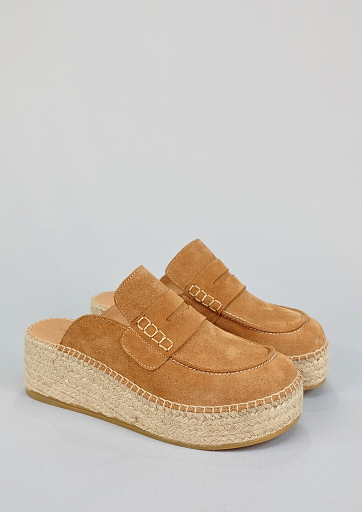 Sister x Soeur Finley