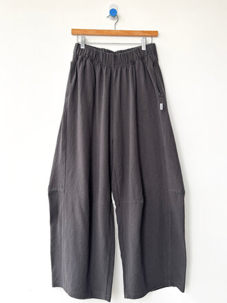 Le Bon Shoppe Bare Pants