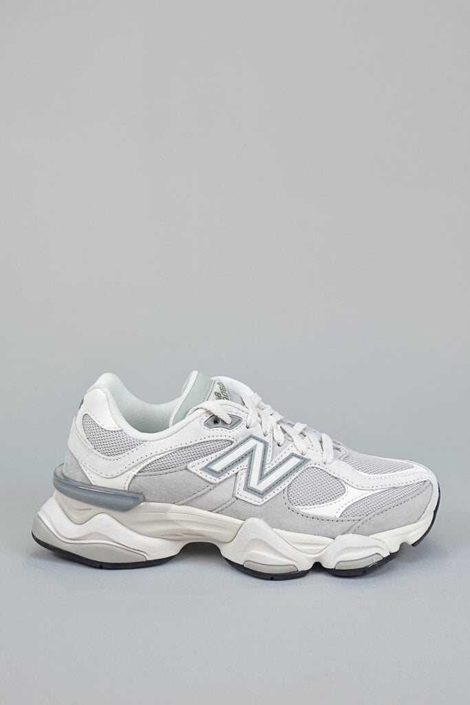 New Balance U90602FM