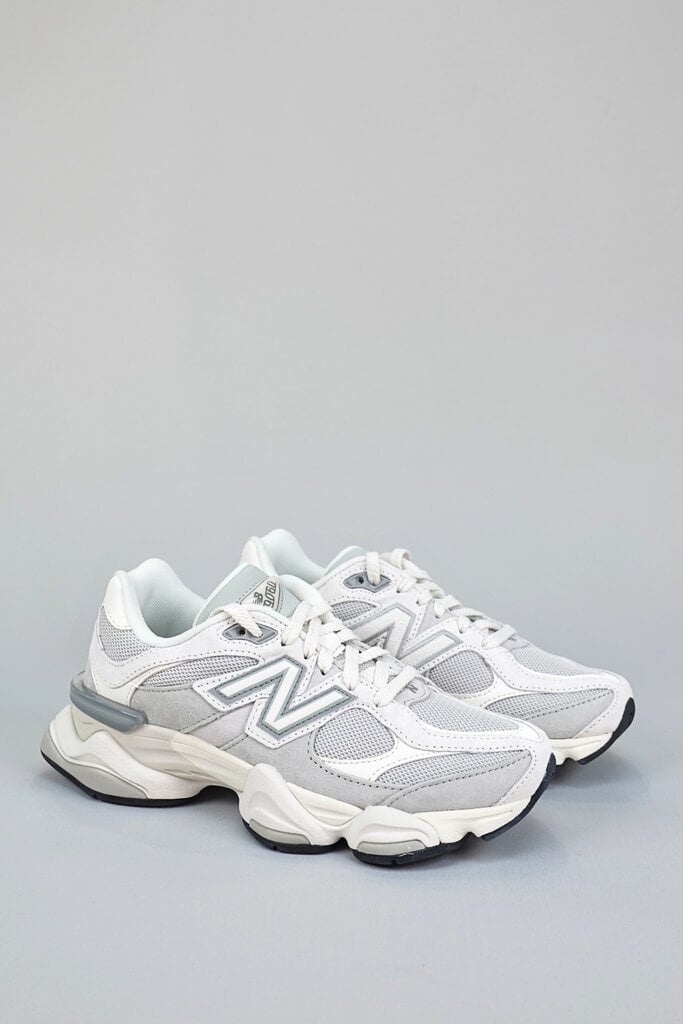 New Balance U90602FM