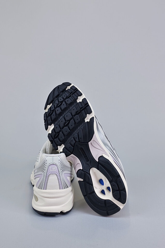 New Balance U7402F3