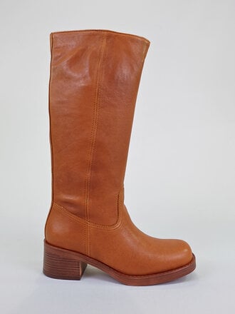 EOS Footwear Gauchicas
