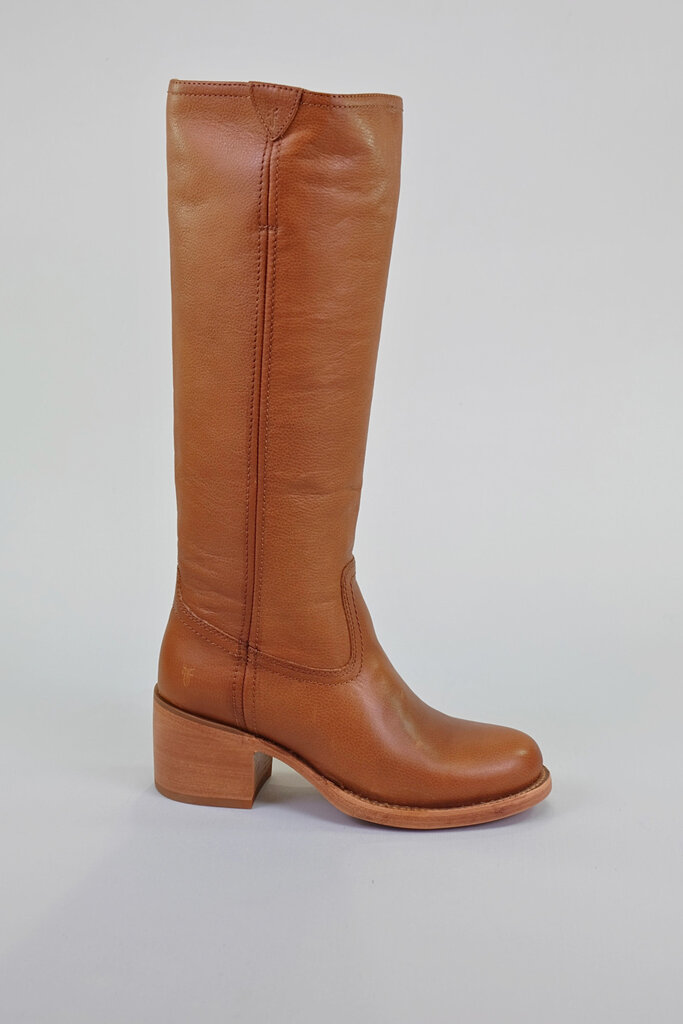 Frye Andy Pull On