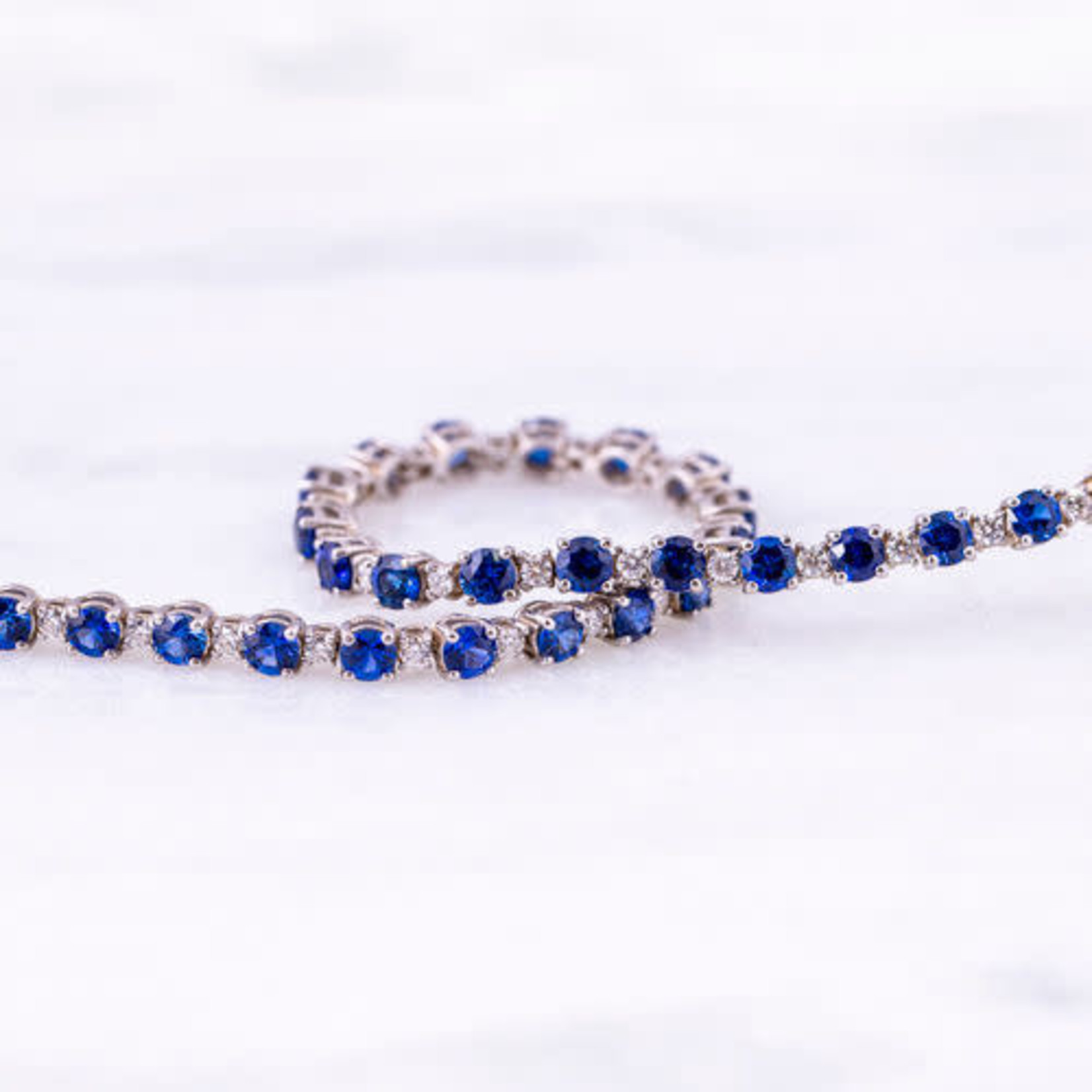 14K White Gold Sapphire 6ctw & Diamond 1.00ctw Tennis Bracelet
