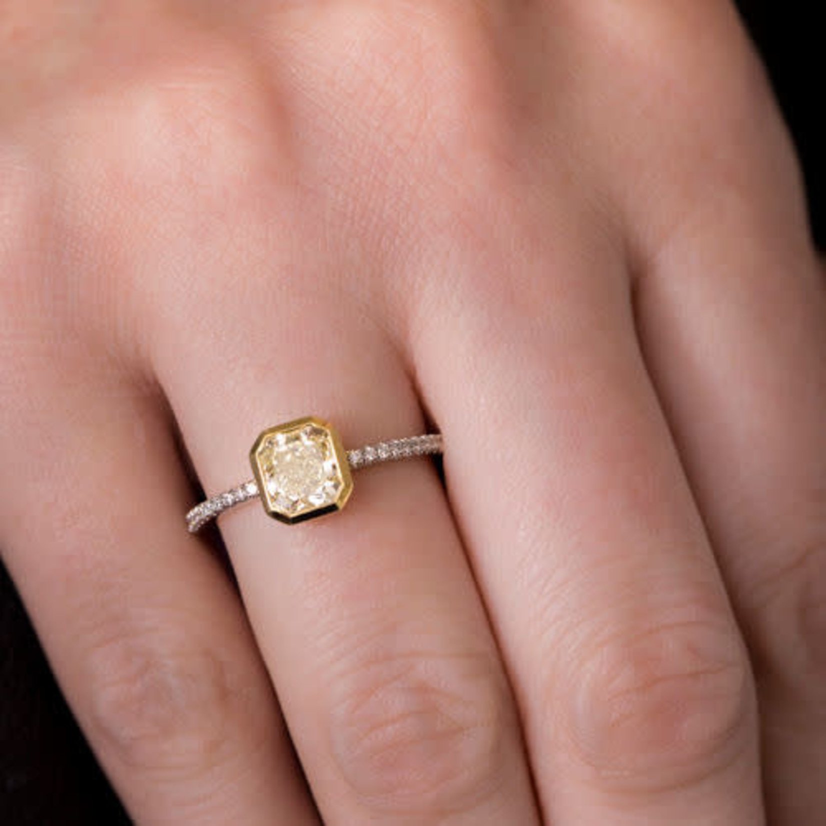 18K Yellow Gold & Platinum Fancy Yellow Radiant Cut 1.08ctw Diamond Ring 0.16ctw Side Diamonds