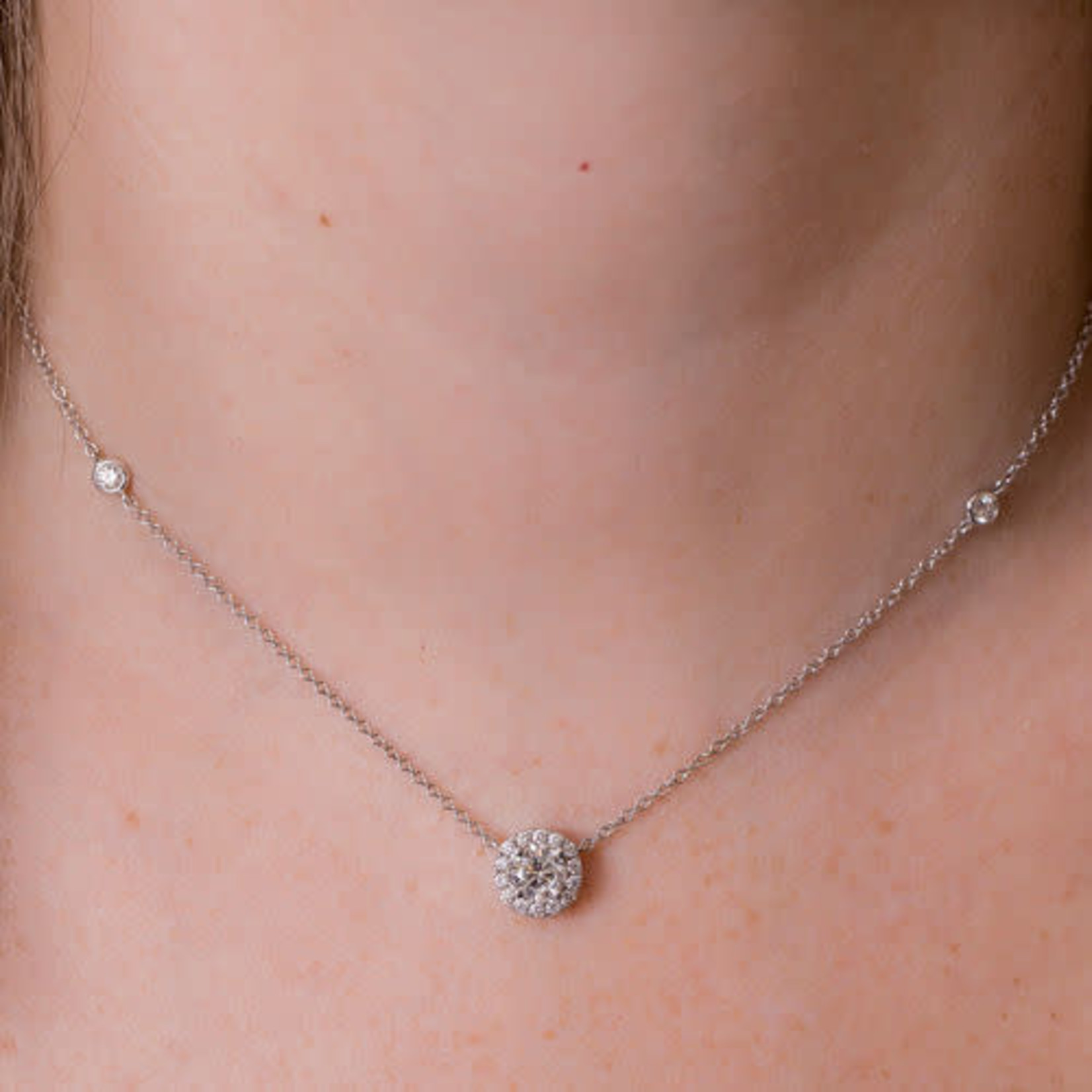 14K White Gold 1.00 Carat Diamond Halo Cluster Necklace