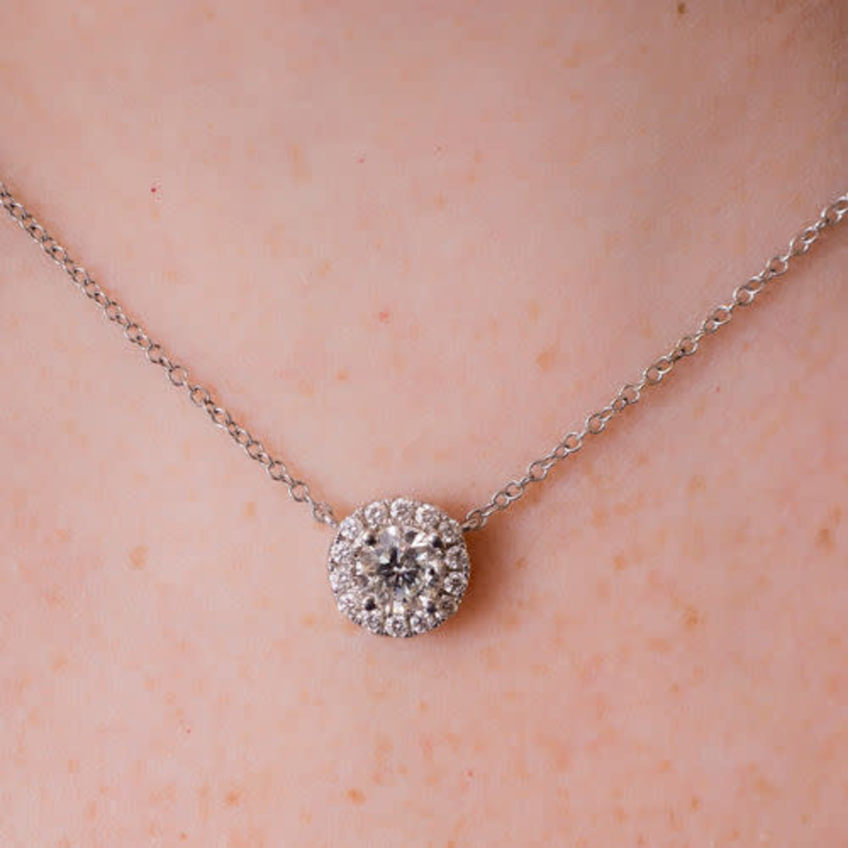 14K White Gold 1.00 Carat Diamond Halo Cluster Necklace