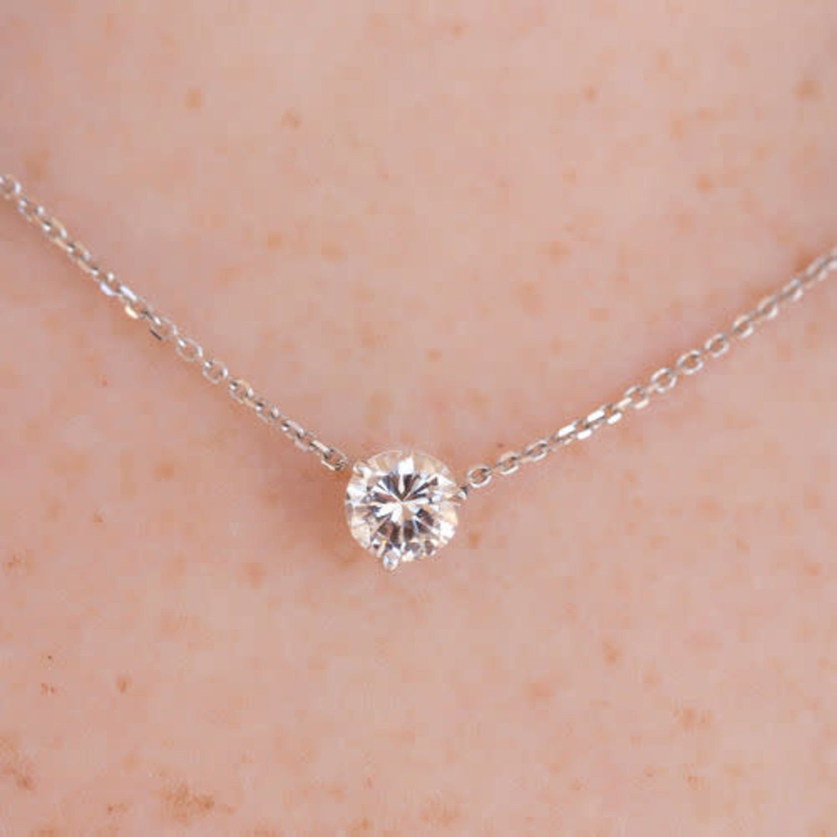 14K White Gold Diamond 1/2 Carats Total Martini Solitaire Pendant