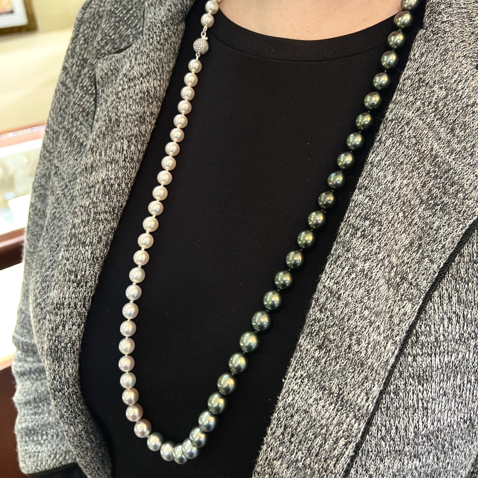 Tahitian & South Sea Ombre Pearls With Diamond Ball Clasp