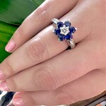 18K White Gold Sapphire 0.60ctw & Diamond 0.30ctw Cluster Ring