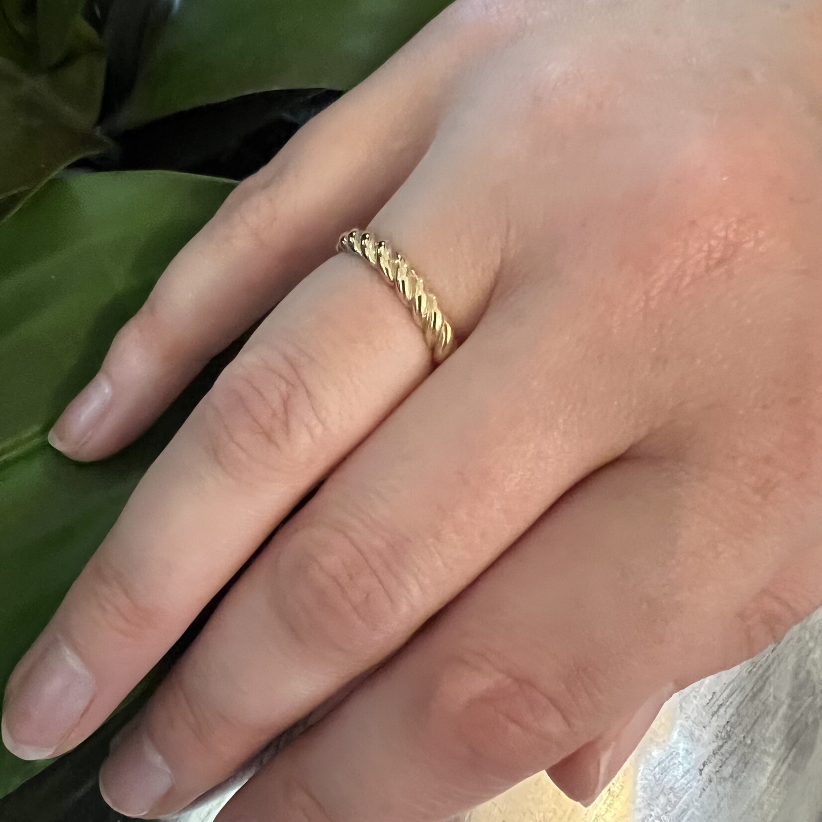 14K Yellow Gold Twisted Rope Band