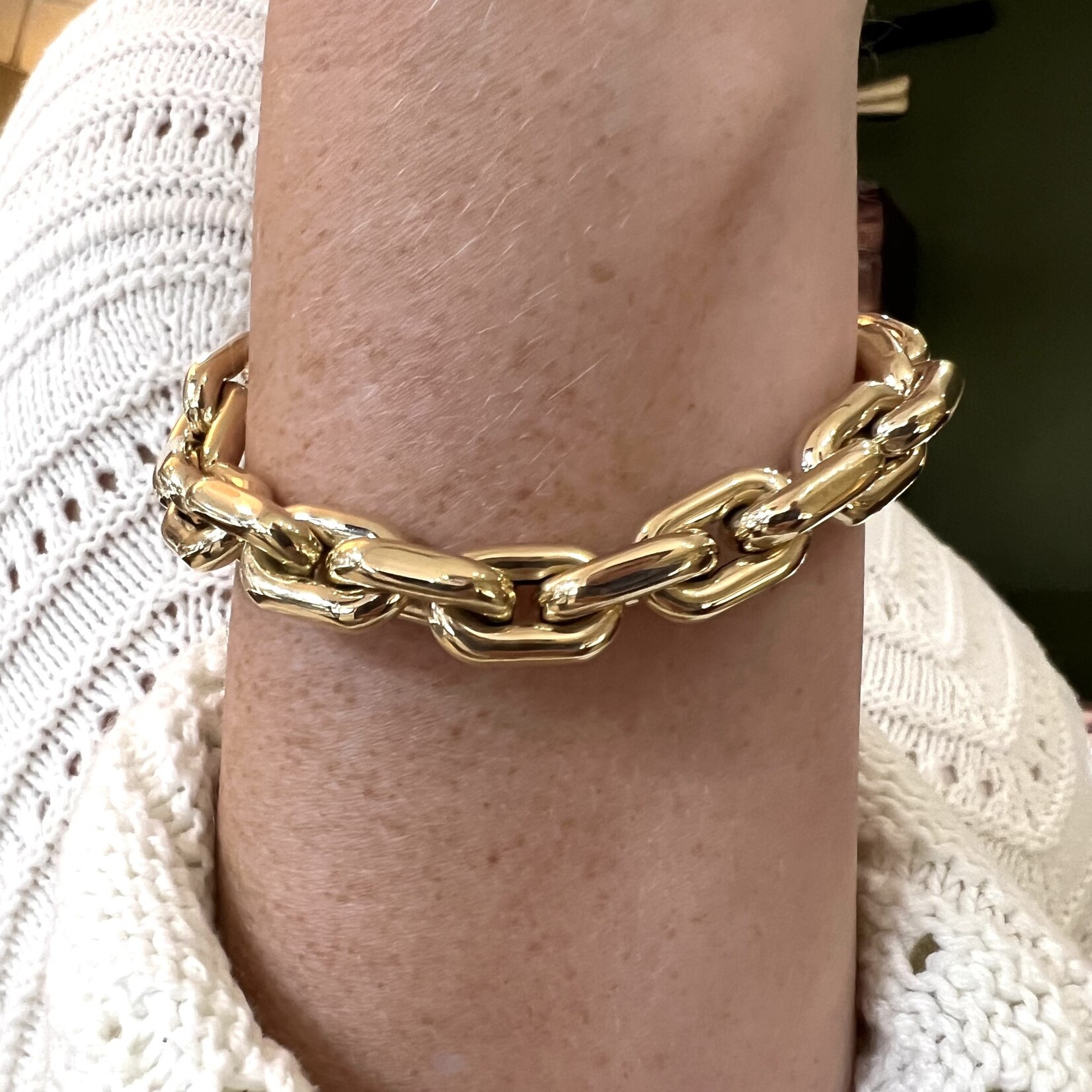 Rectangle Link Bracelet in 14k solid gold – Vivien Frank Designs