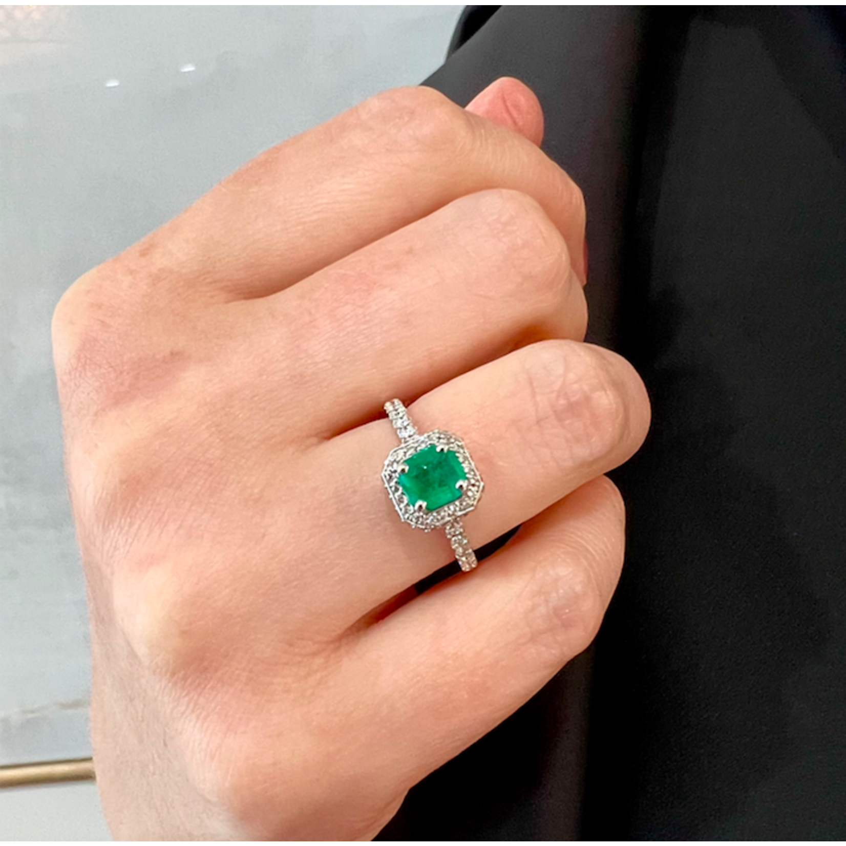 18K White Gold Emerald & Diamond Halo Ring