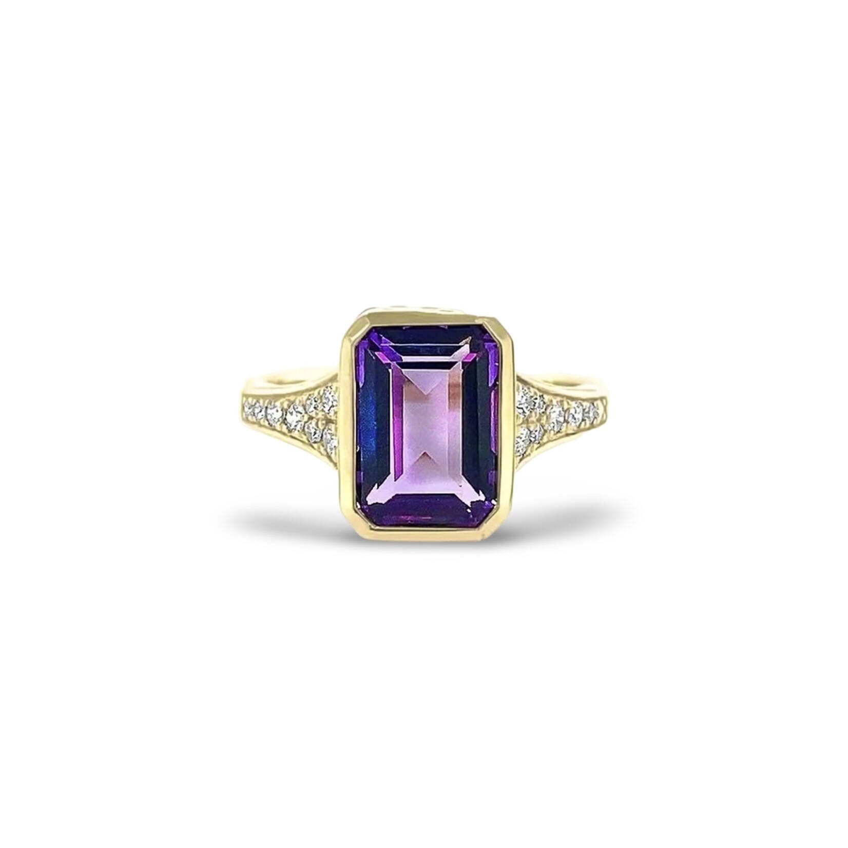 14K Yellow Gold Amethyst & Diamond Ring