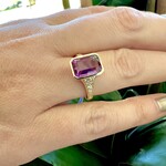 14K Yellow Gold Amethyst & Diamond Ring