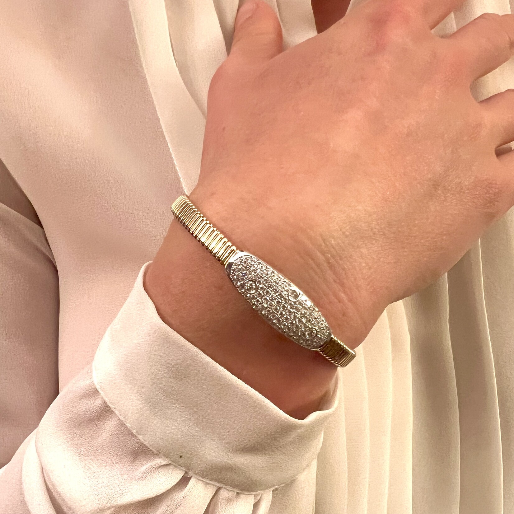 18K Yellow Gold Pave Diamond Flexi Cuff Bracelet