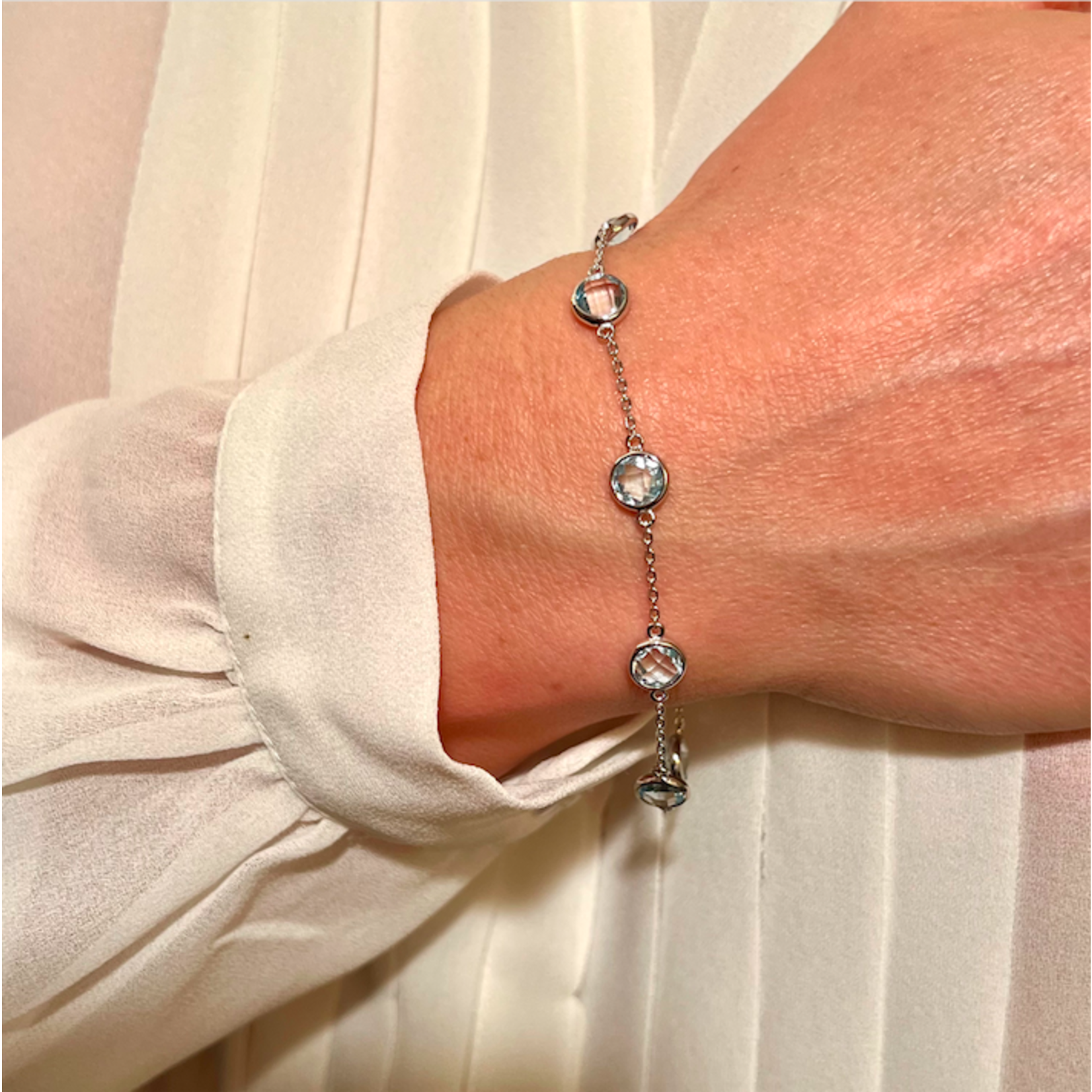 Sterling Silver Blue Topaz Lollipop Bracelet