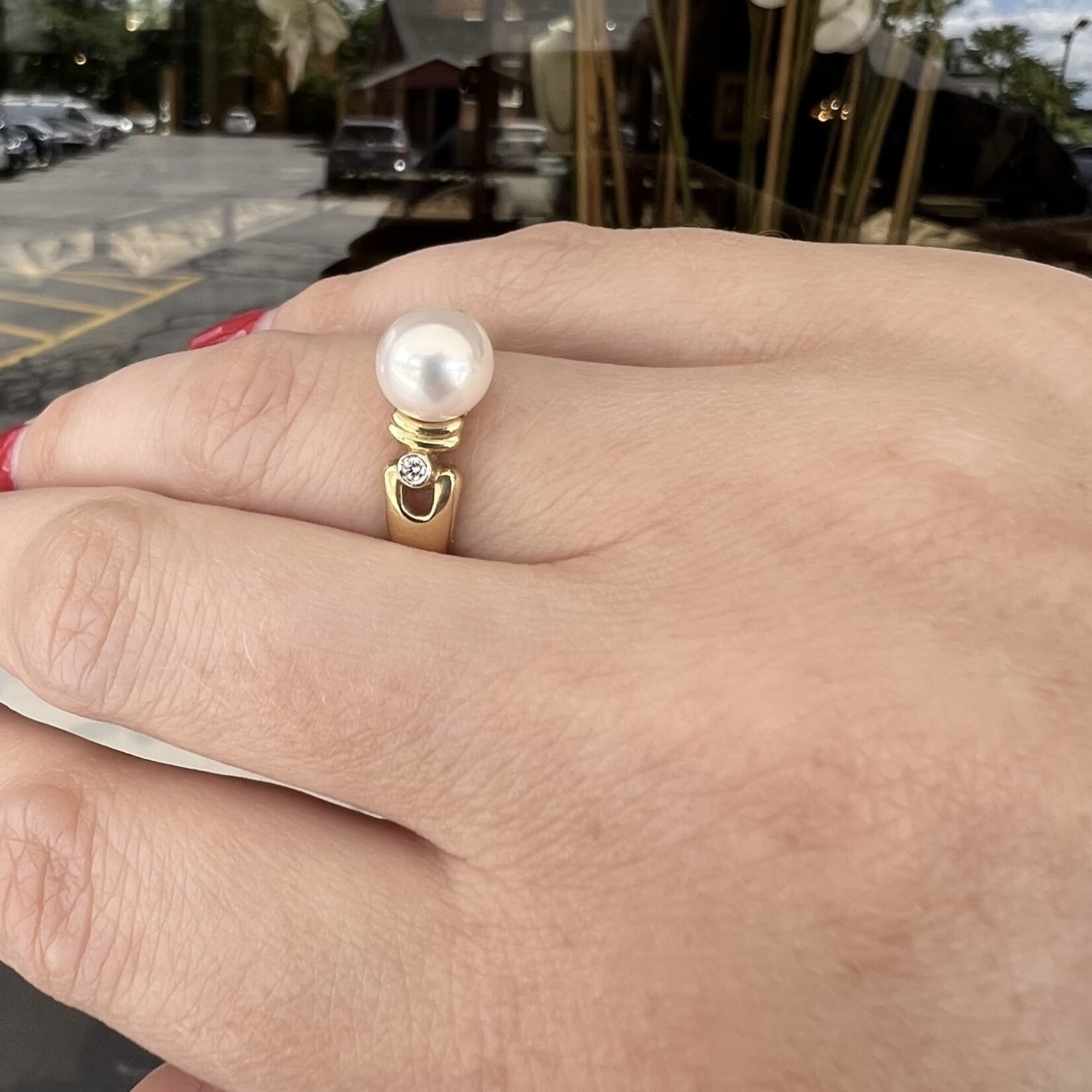 14K Yellow Gold 8mm Akoya Pearl and 0.04ctw Diamond Ring