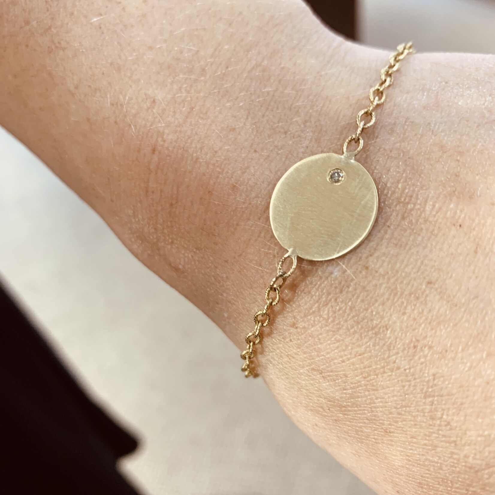 14KY Gold Engravable Disc Bracelet