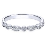 14K White Gold Diamond Vintage Style Band
