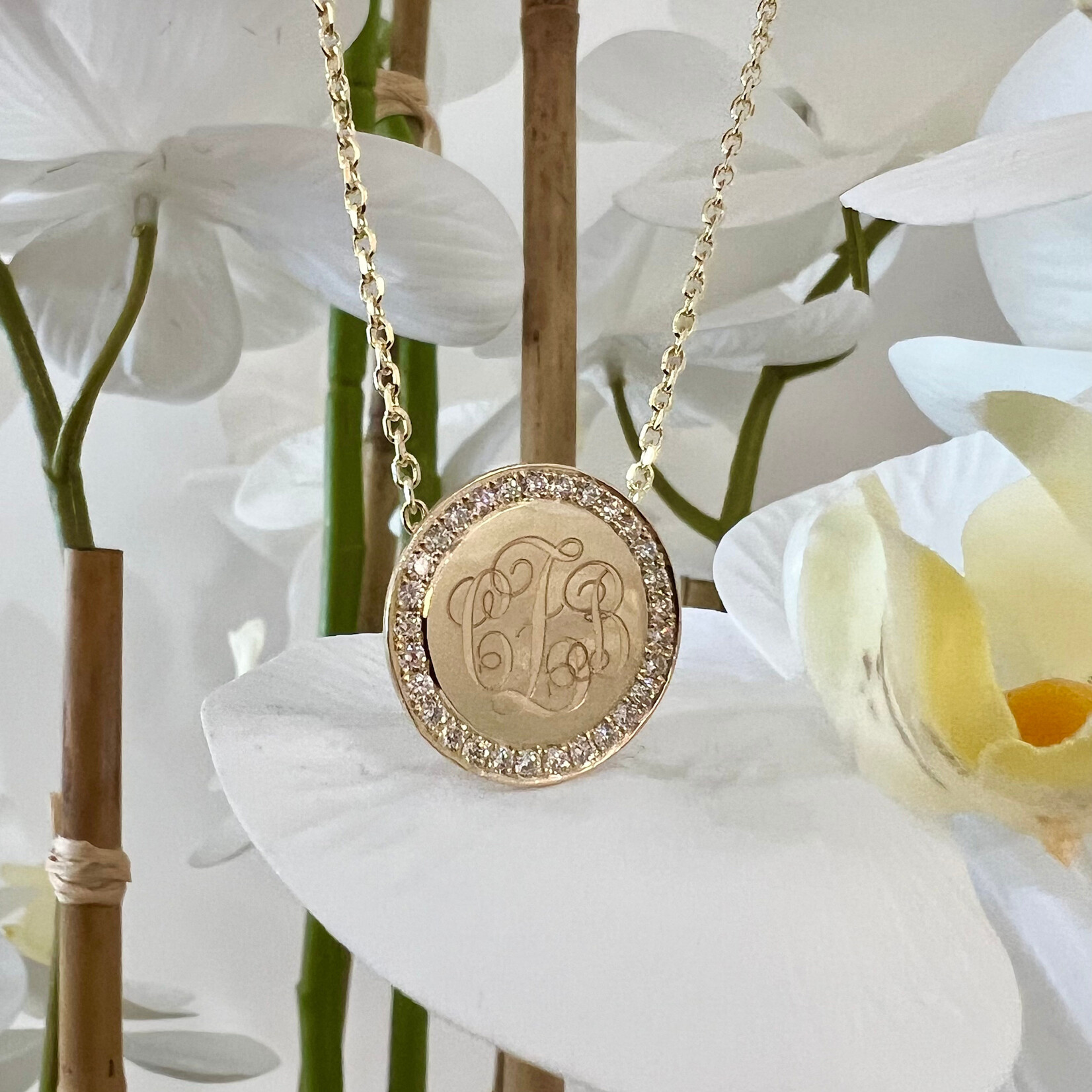 14K Yellow Gold Diamond Engravable Coin Disc Pendant