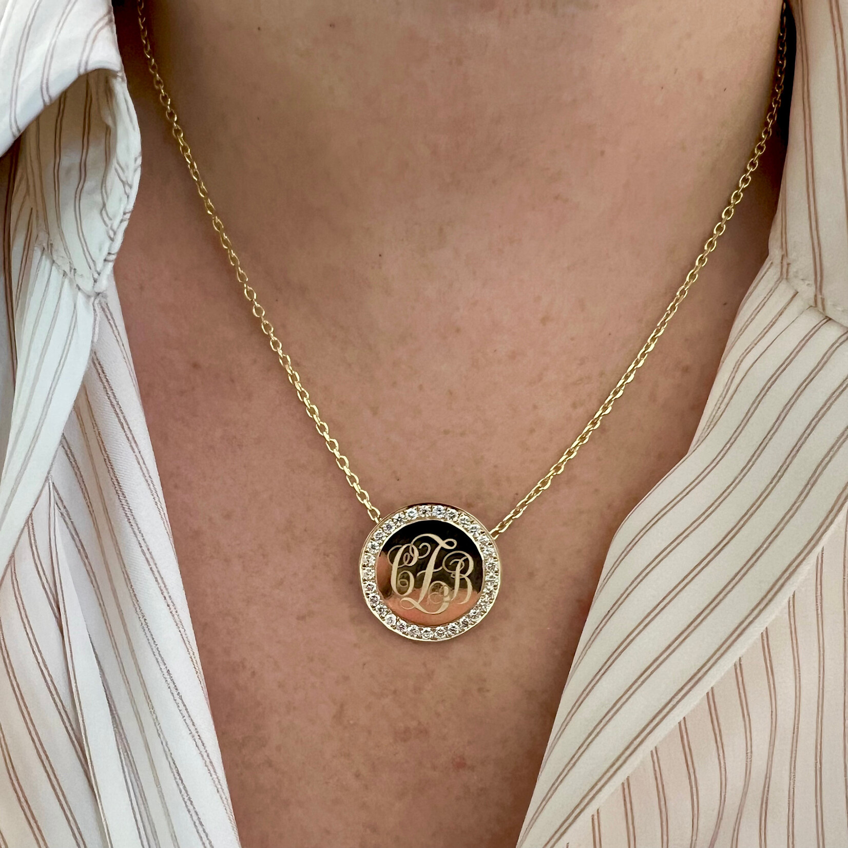 14K Yellow Gold Diamond Engravable Coin Disc Pendant