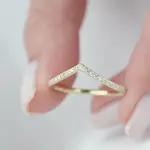 18K Yellow Gold Diamond Chevron Band