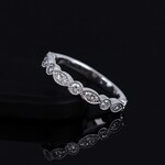 14K White Gold Diamond Vintage Style Band