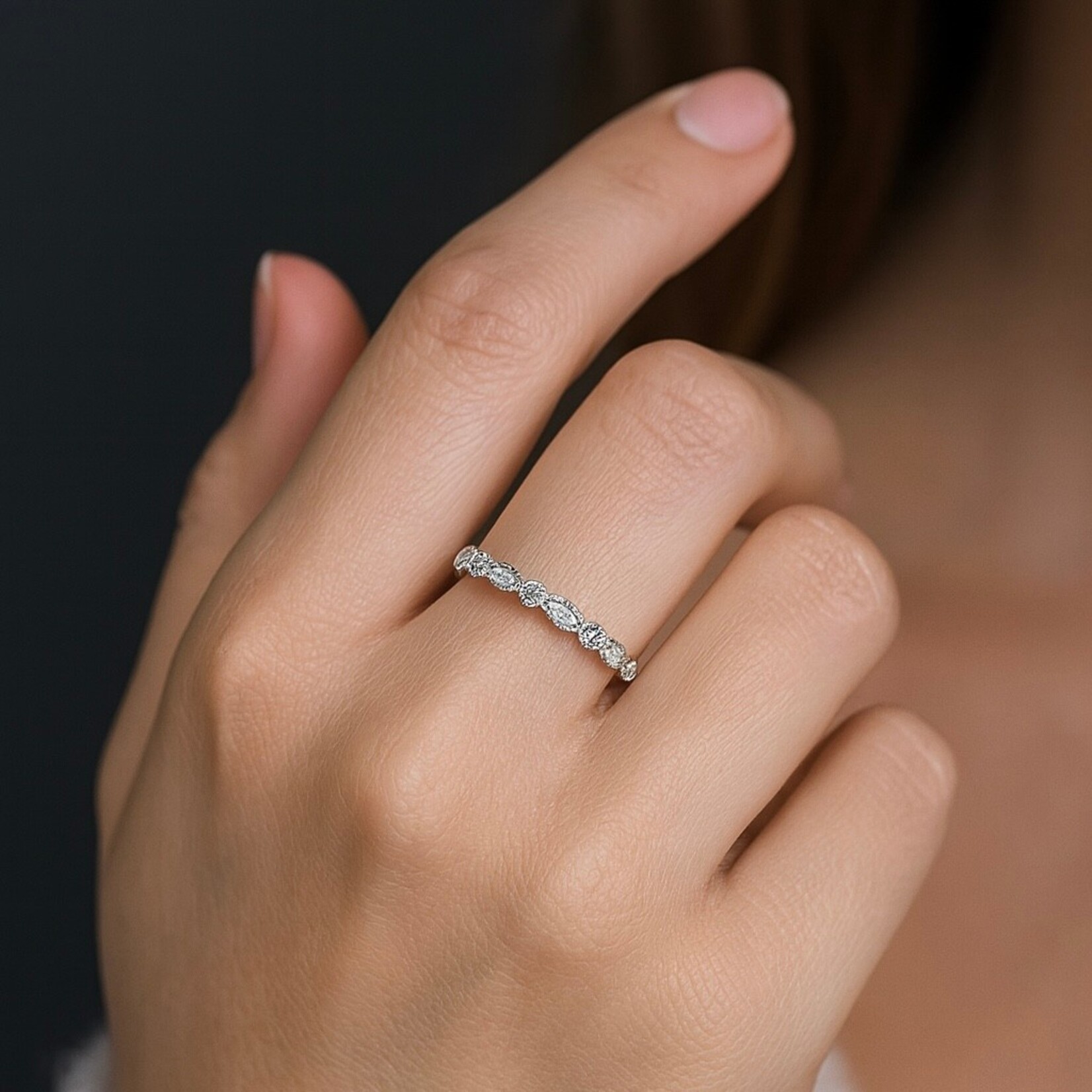 14K White Gold Diamond Vintage Style Band