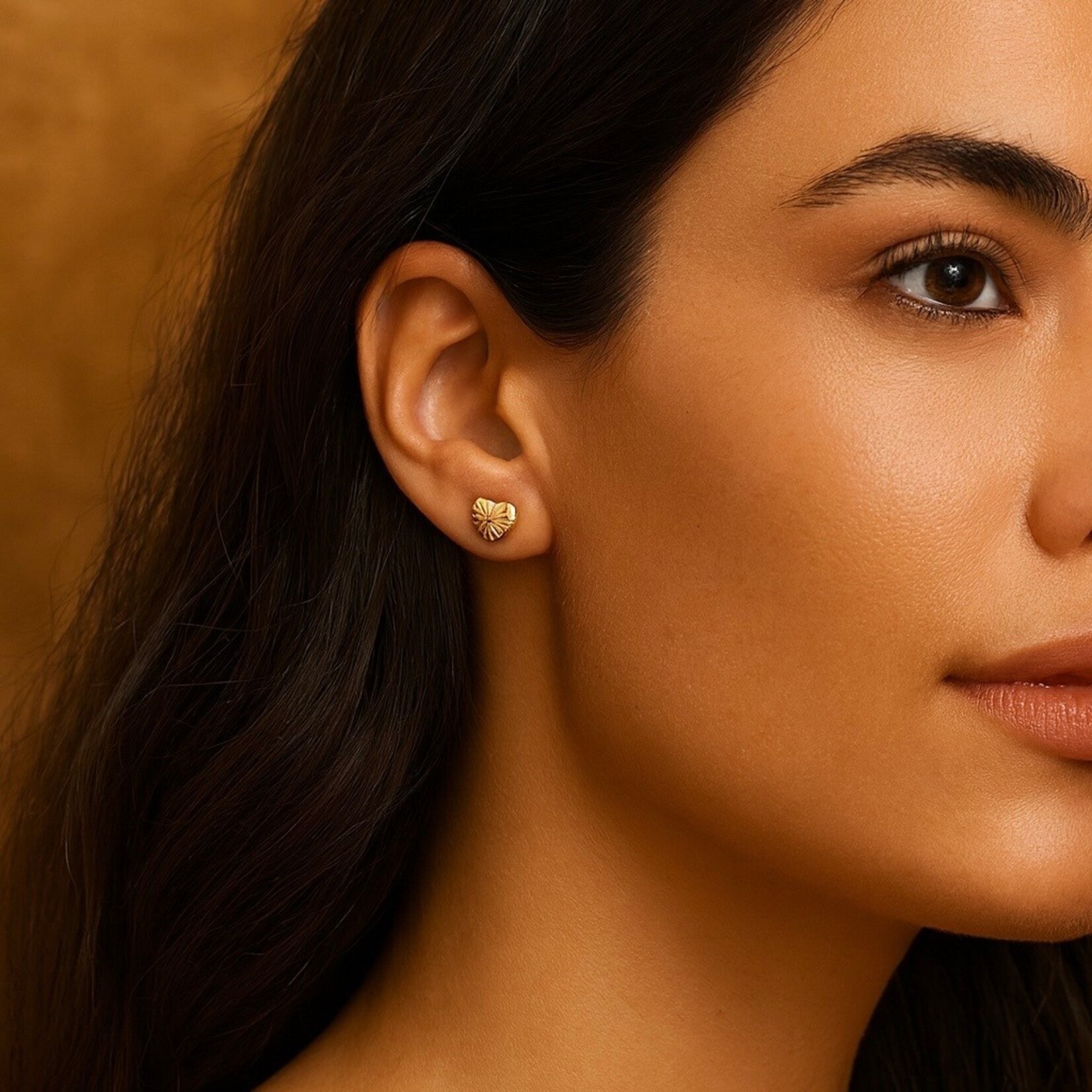 14K Yellow Gold Faceted Heart Stud Earrings