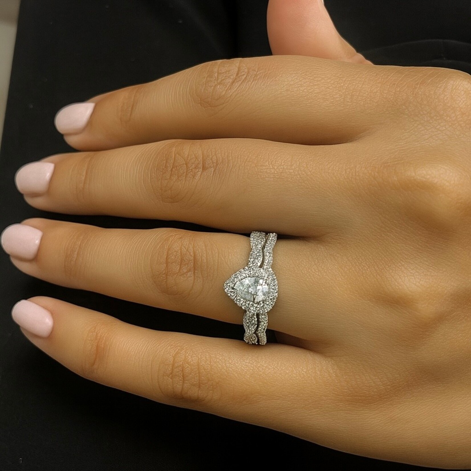 14K White Gold Pear Shape Halo Bridal Ring Set