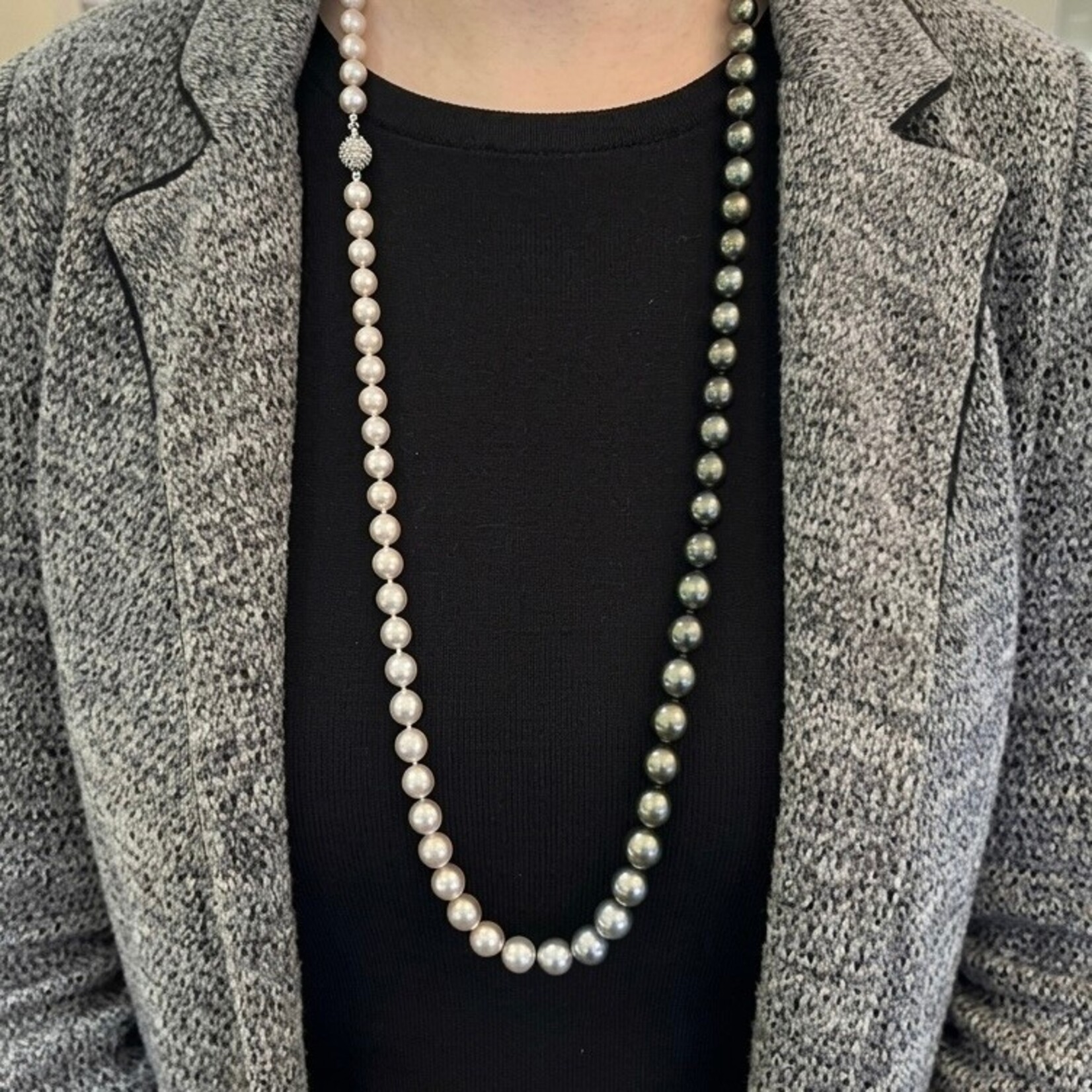 Tahitian & South Sea Ombre Pearl Strand With Diamond Ball Clasp