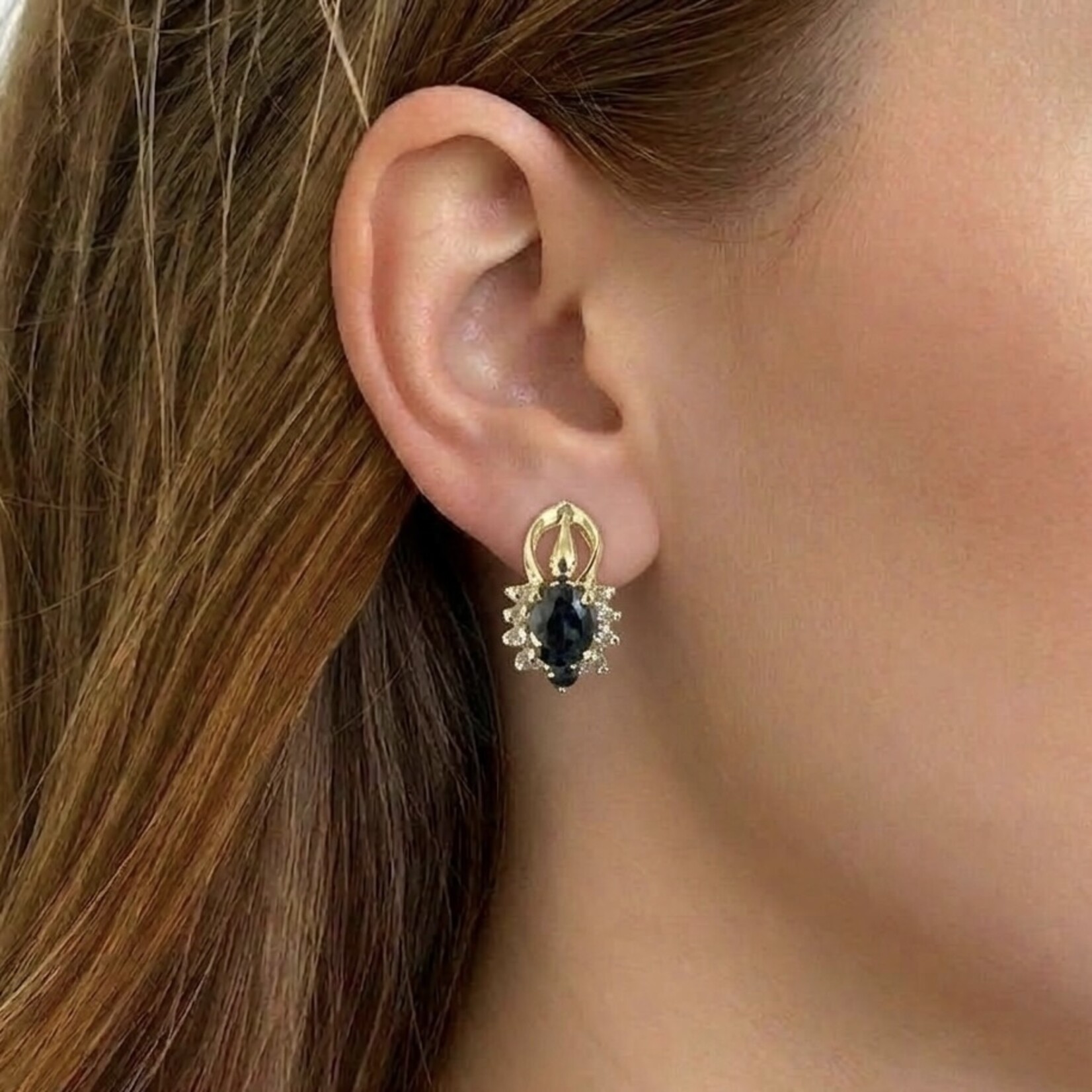 14K Yellow Gold Sapphire 2.25ctw & Diamond .25ctw Cluster Stud