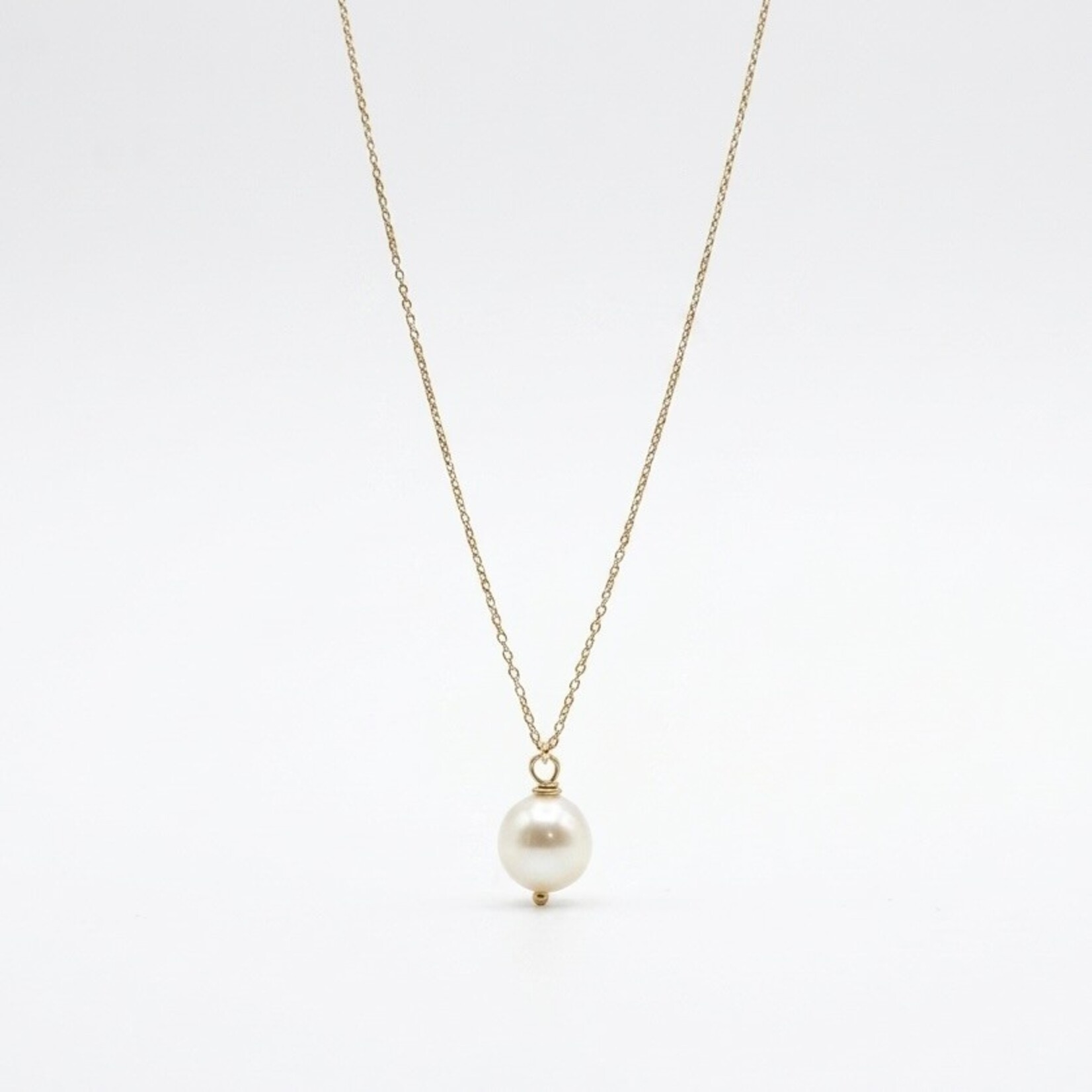 14K Yellow Gold Akoya Pearl Pendant