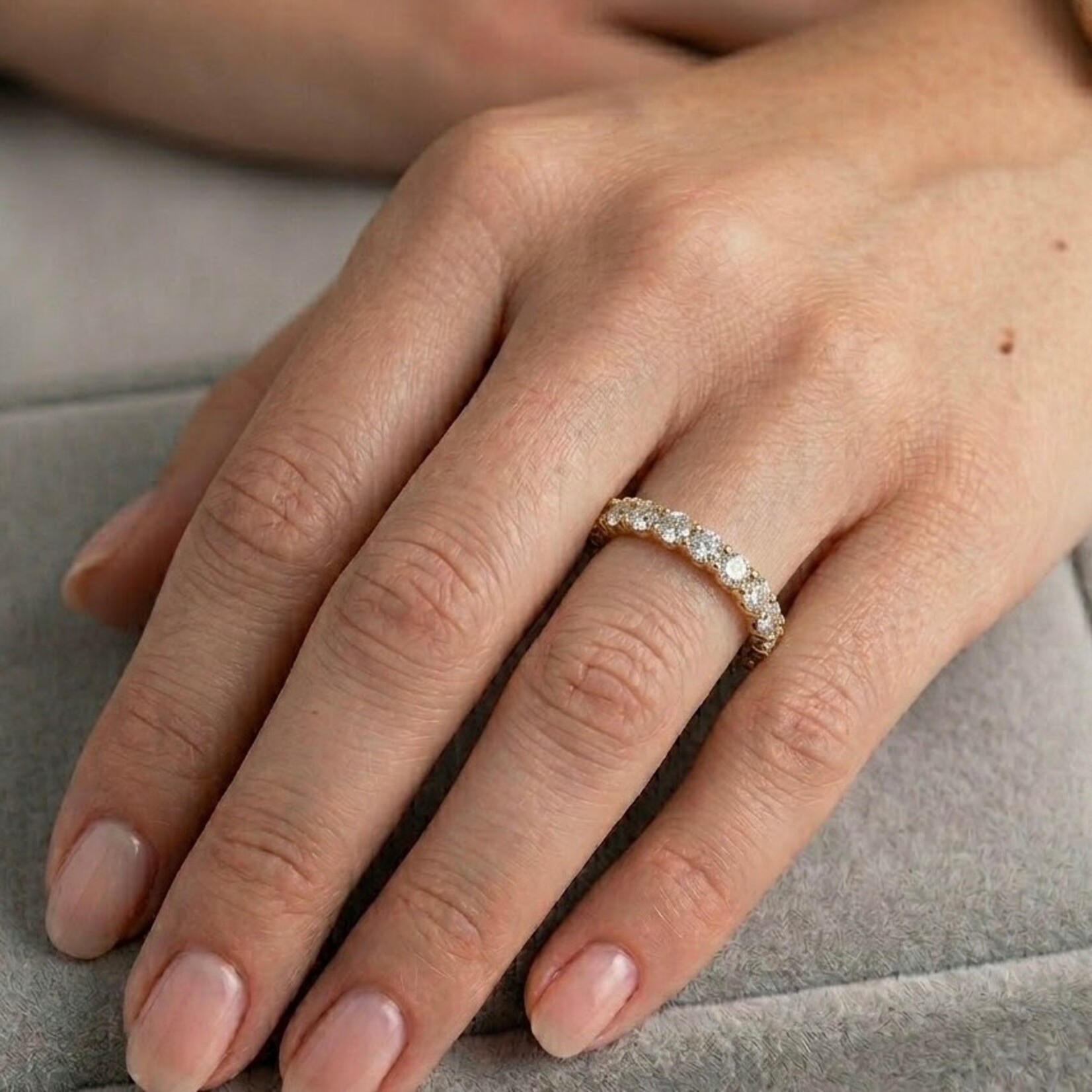 14KY Shared Prong 1.52ctw Lab Dia Eternity Band SZ7