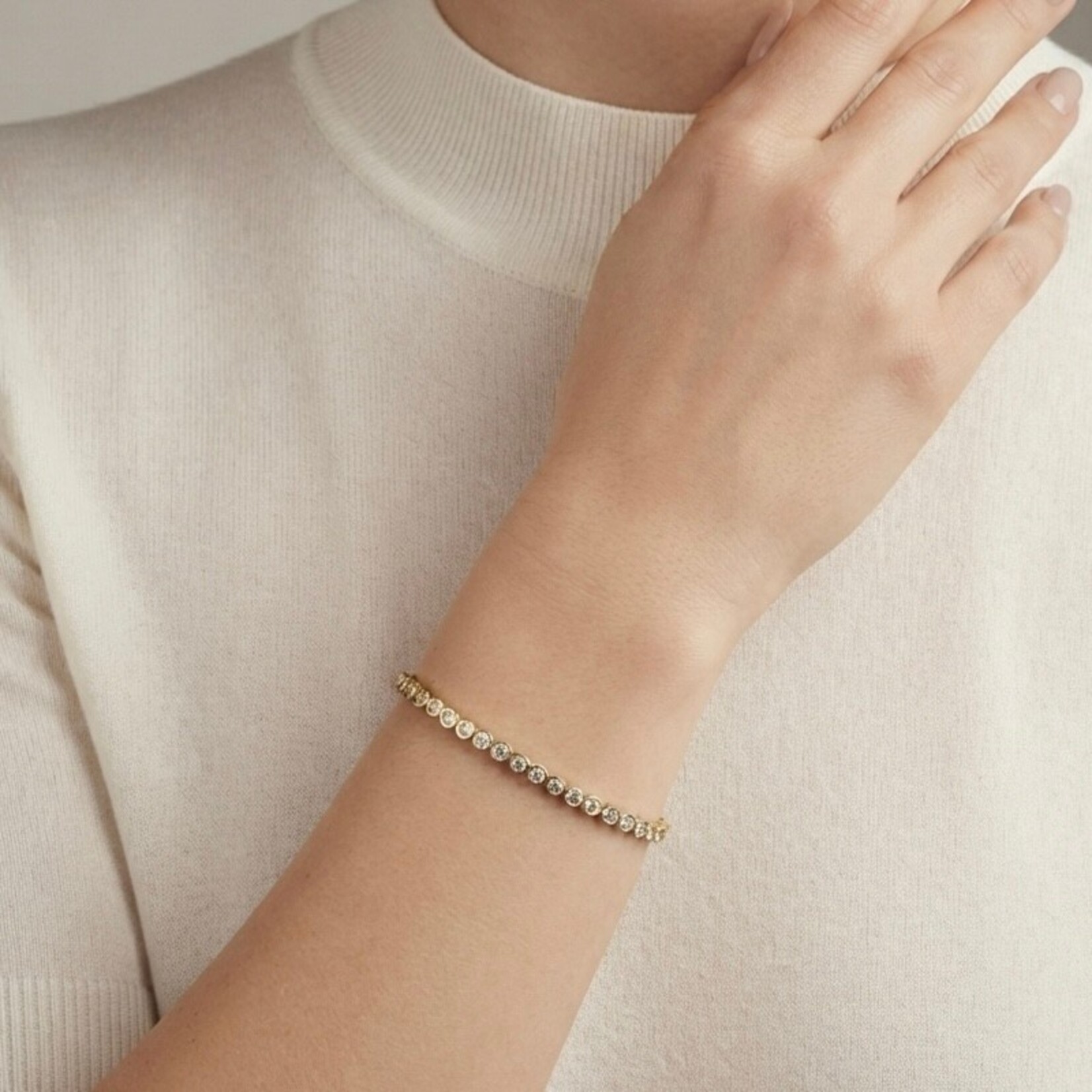 14K Yellow Gold 5 Carat Bezel Diamond Tennis Bracelet