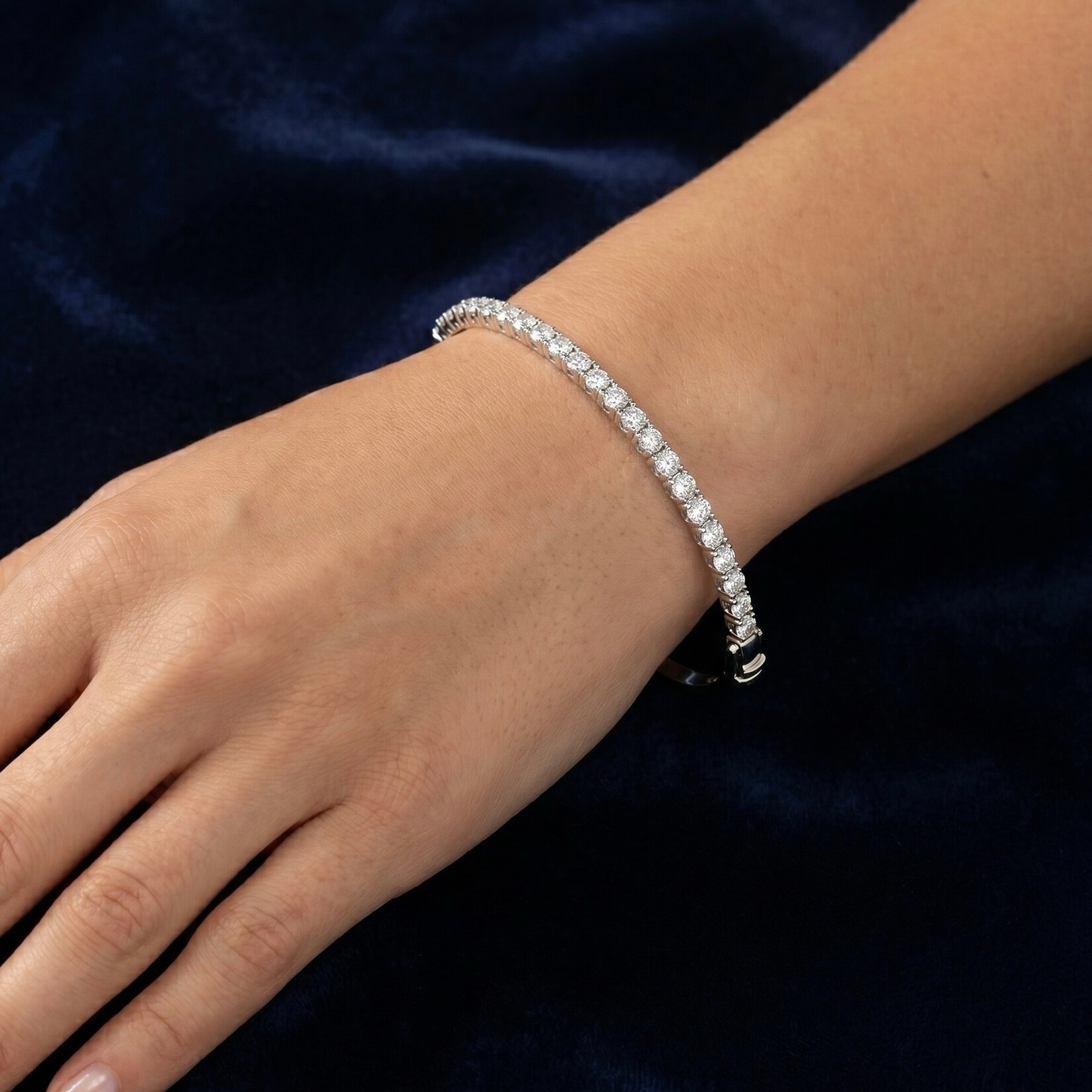 14K White Gold 3 1/2 Carat Diamond Bangle