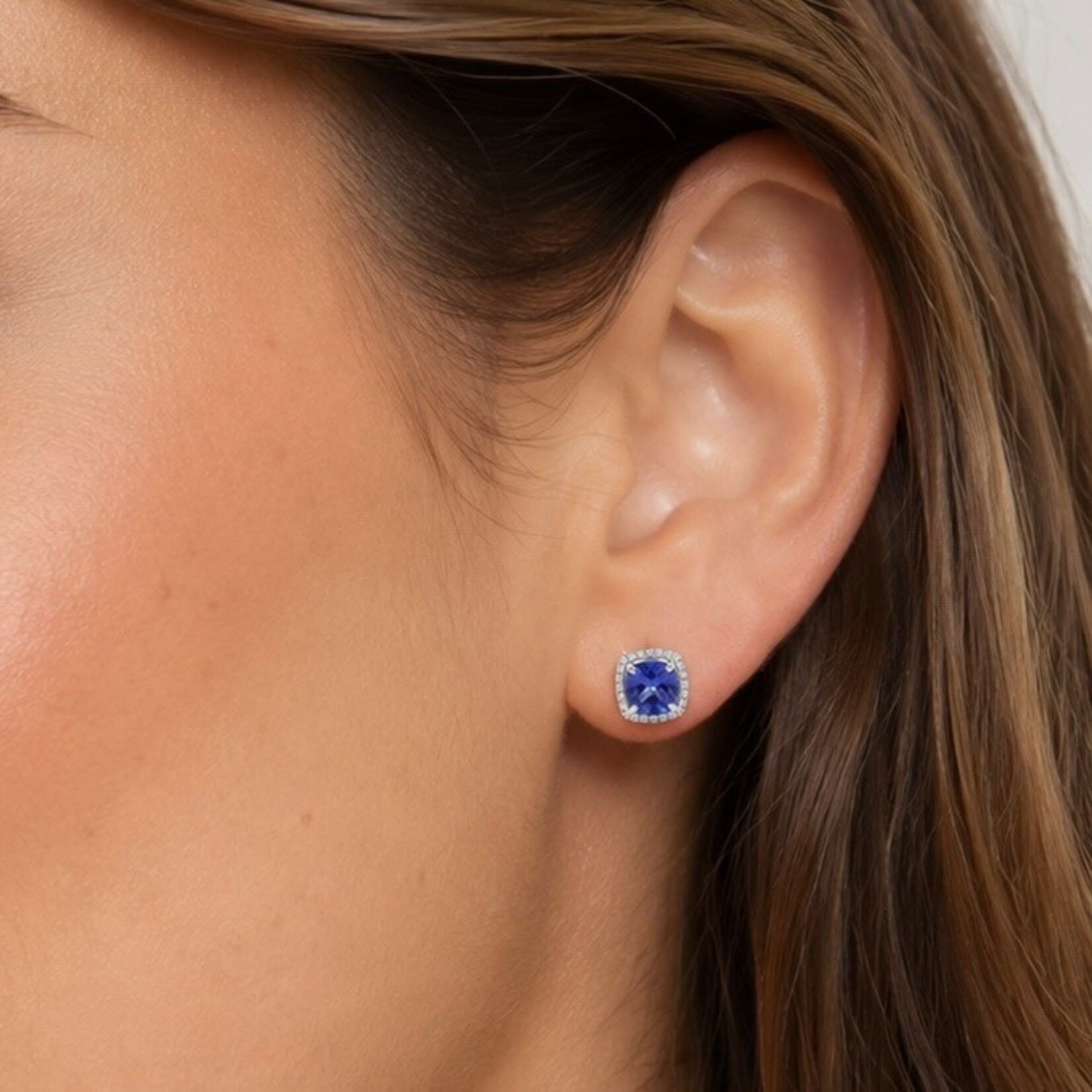 14K White Gold Tanzanite & Diamond Stud Earrings