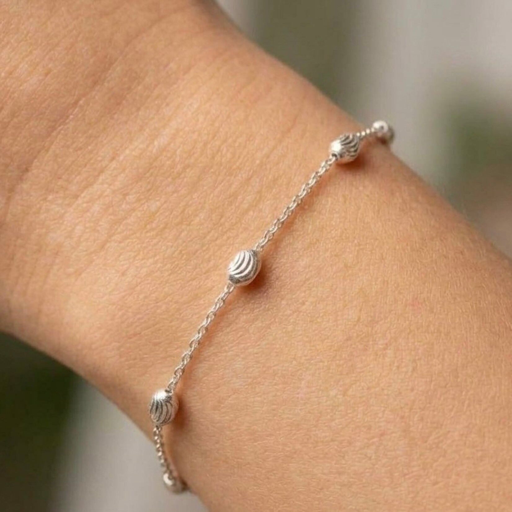 Sterling Silver Oval Moon Station Italia Bracelet