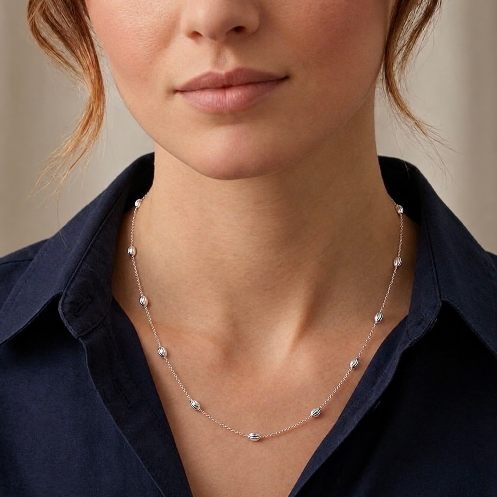 Sterling Silver Oval Moon Station Italia Necklace