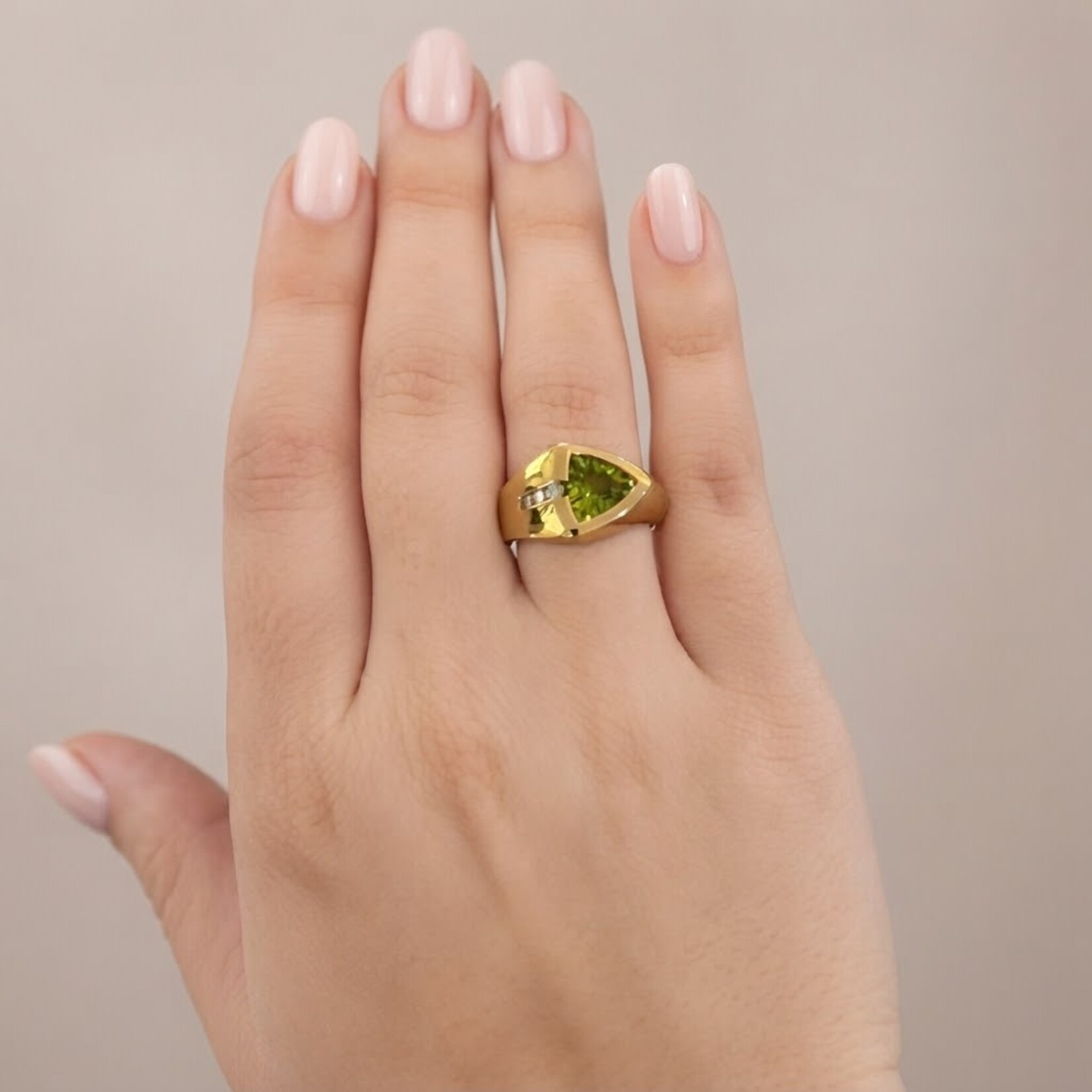 14K Yellow Gold Peridot & Diamond Modern Bezel Ring